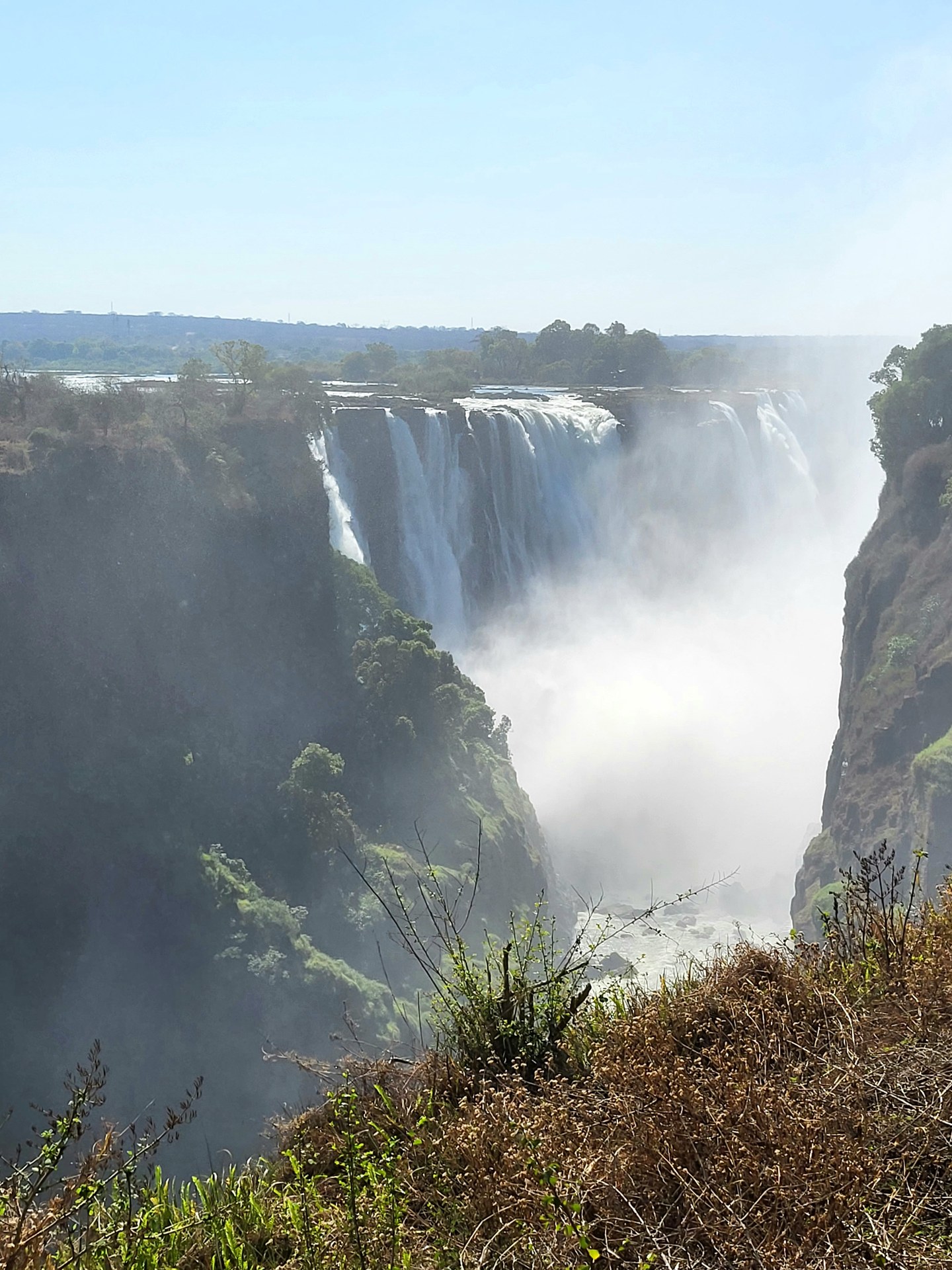 Viktoriiny vodopády, Zimbabwe.